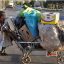 پیمانکاران شهرداری کرج کودکان را برای زباله‌گردی استخدام می‌کنند